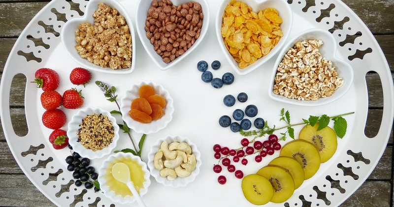What goes in a lunch that actually keeps you full