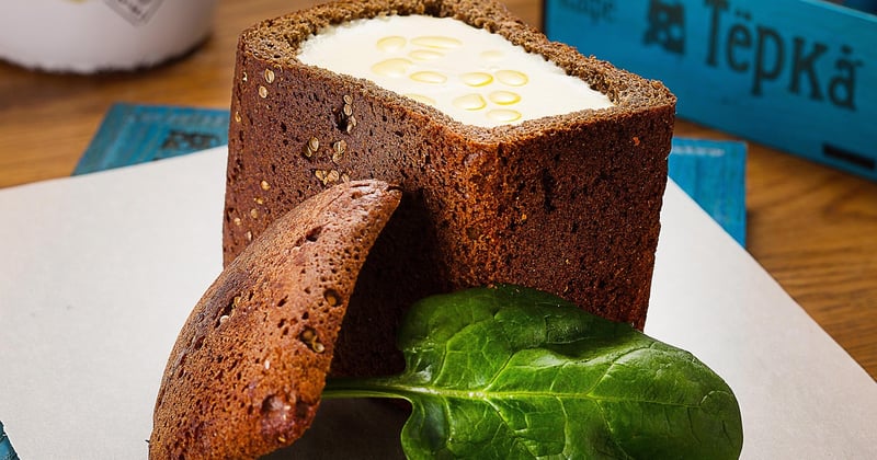 How to Make Sourdough Bread from Scratch: Beginner's Guide